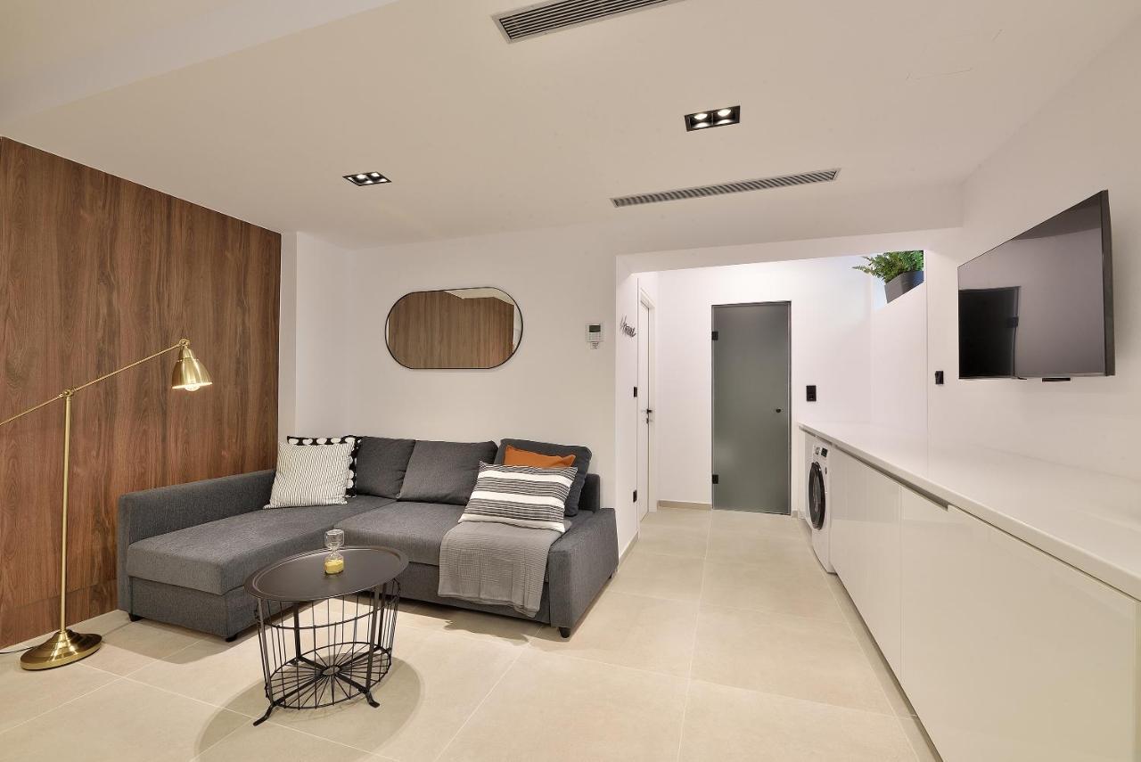 Phaedrus Living City Center Luxury Flat Skoufa Атина Екстериор снимка