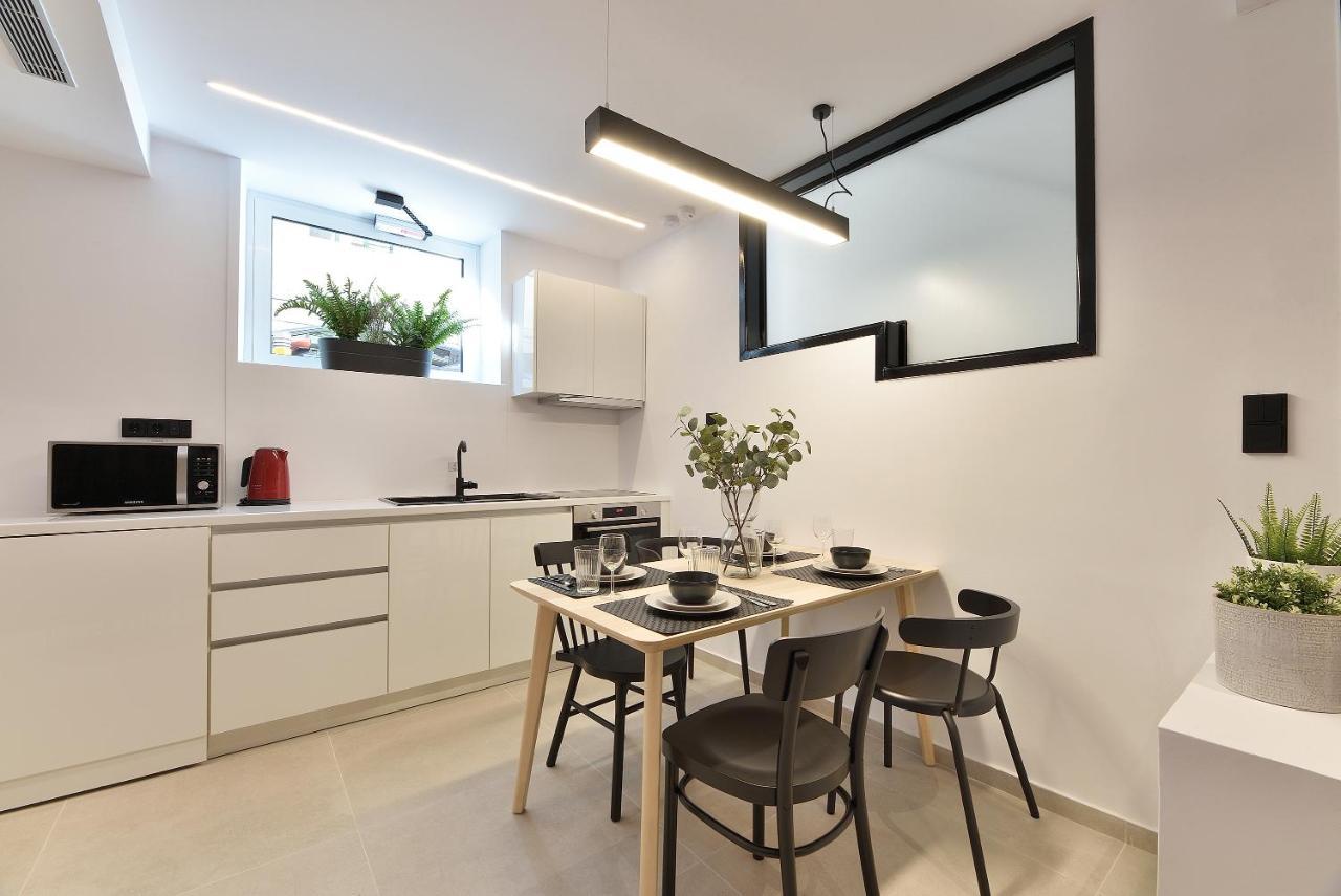 Phaedrus Living City Center Luxury Flat Skoufa Атина Екстериор снимка